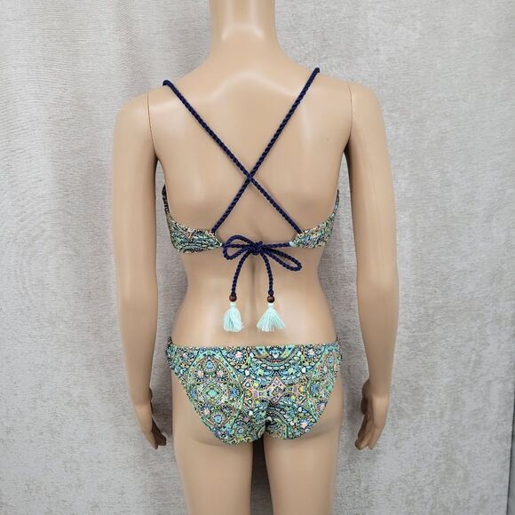 Victoria's Secret Bikini The Getaway Halter and Knockout Bottoms Ruched - Picture 8 of 15